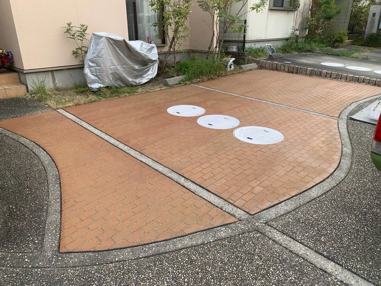 駐車場をリフォームしました